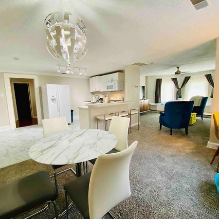 Apartmán Waterman Blvd Tower Grove Exteriér fotografie